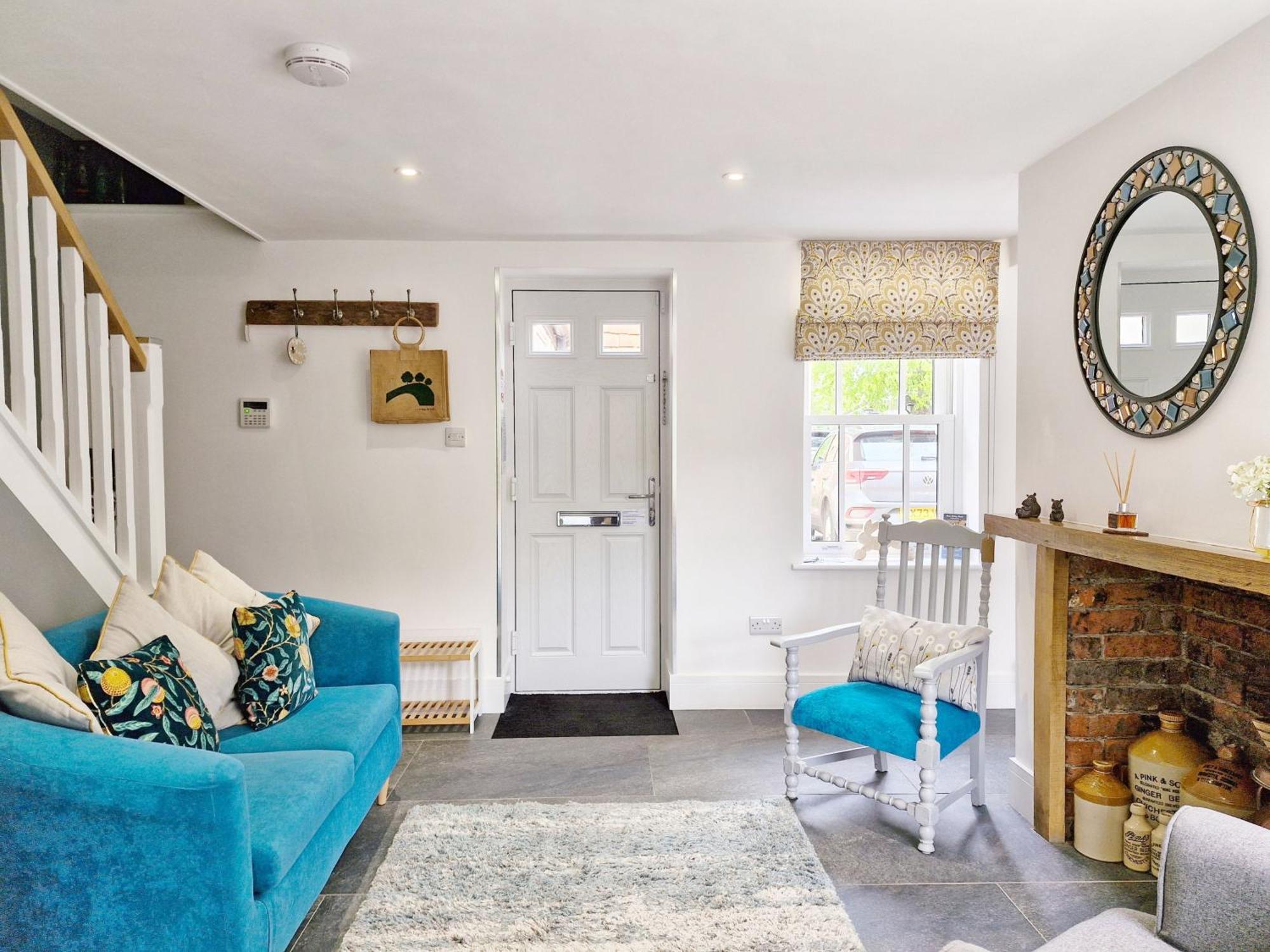 Four Priory Road, Chichester Ngoại thất bức ảnh