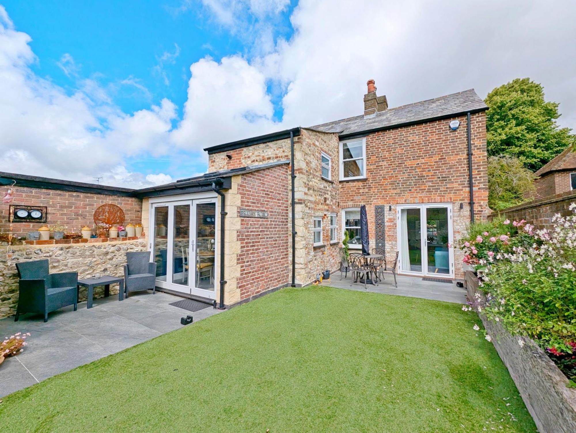 Four Priory Road, Chichester Ngoại thất bức ảnh